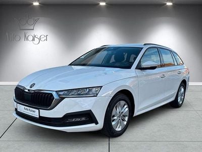 Gebraucht Skoda Octavia Ambition 116 PS (85 kW) 2022 Weiß Kombi