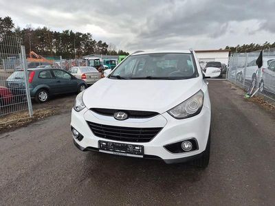 Gebraucht Hyundai ix35 Style 136 PS (100 kW) 2012 Weiß SUV