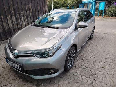 Toyota Auris Touring Sports