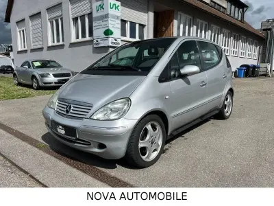 Gebraucht Mercedes A190 Avantgarde 125 PS (91 kW) 2002 Silber Van / Kleinbus