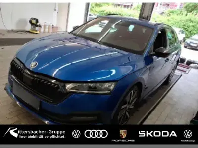 Gebraucht Skoda Octavia SportLine 150 PS (110 kW) 2023 Blau Kombi
