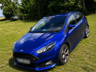 Gebraucht Ford Focus ST 250 PS (183 kW) 2017 Andere farben Limousine