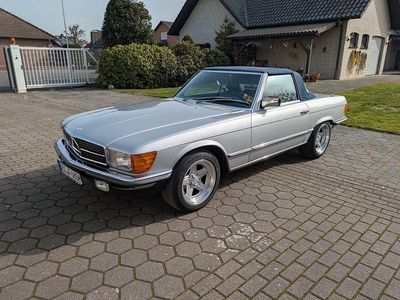 Usata Mercedes SL280 185 CV (136 kW) 1985 Argento Cabrio