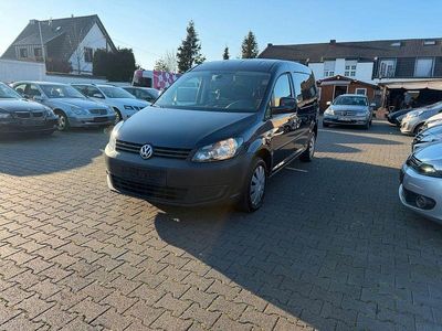 Usata VW Caddy Maxi 102 CV (75 kW) 2013 Blu Monovolume