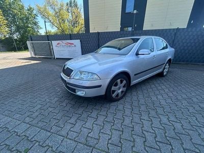 Gebraucht Skoda Octavia Elegance 116 PS (85 kW) 2005 Silber Limousine