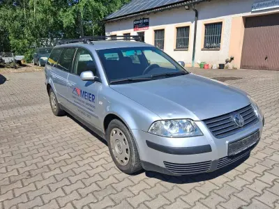 Gebraucht VW Passat Comfortline 101 PS (74 kW) 2003 Silber Kombi