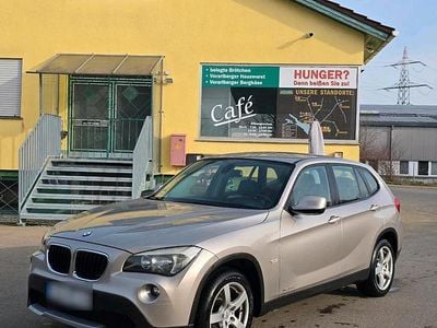 Gebraucht BMW X1 177 PS (130 kW) 2010 Gold SUV