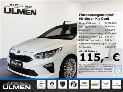 Weiss Gebraucht 2021 Kia Ceed Vision Kleinwagen | 13.880 €