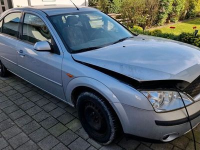 gebraucht Ford Mondeo 1,8l ca. 116000 km 92 KW TÜV bis Juli 2024