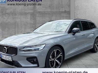 Gebraucht Volvo V60 Plus 197 PS (144 kW) 2024 Vapour grey (grau) Kombi