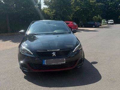 Grau Gebraucht 2016 Peugeot 308 GTi by Peugeot Sport Limousine | 16.000 € (Fairer Preis)