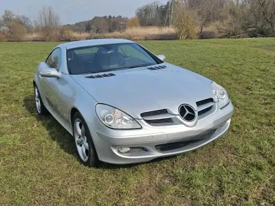 Usata Mercedes SLK200 163 CV (119 kW) 2005 Argento Cabrio