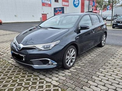 Toyota Auris Hybrid