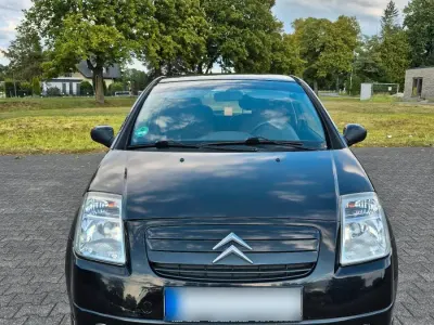 Gebraucht Citroën C2 60 PS (44 kW) 2008 Schwarz Kleinwagen