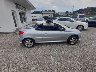 gebraucht Peugeot 206 CC Cabrio 1,6L Benzin