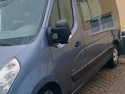 Blau Gebraucht 2016 Opel Movano Van / Kleinbus | 8.500 €