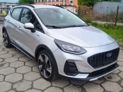 Używany Ford Fiesta Active 125 KM (91 kW) 2022 Srebrny Hatchback