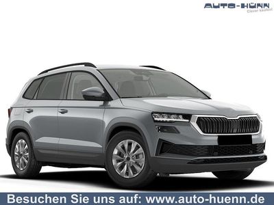 Neu Skoda Karoq Selection 150 PS (110 kW) 2026 Smokey diamondsilber metallic SUV