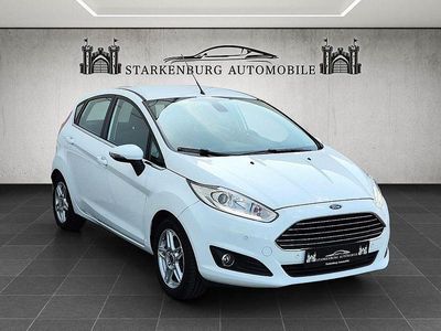 Używany Ford Fiesta Cool & Sound Edition 101 KM (74 kW) 2013 Biały Hatchback