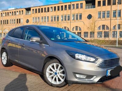 gebraucht Ford Focus 1,5 TDCi 88kW PowerShift Titanium