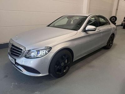 Usata Mercedes C300 245 CV (180 kW) 2018 Argento Berlina