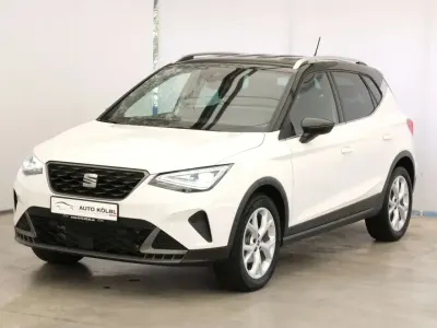 Gebraucht Seat Arona FR 150 PS (110 kW) 2023 "candy" weiss SUV