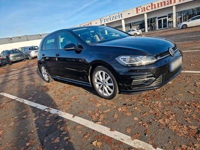 Gebraucht VW Golf VII R-line 150 PS (110 kW) 2019 Schwarz Limousine