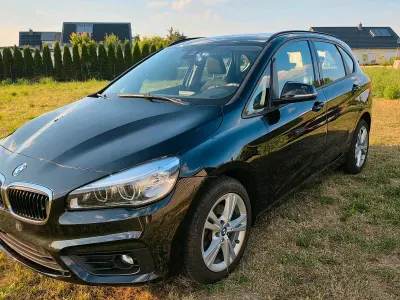 Gebraucht BMW 218 Active Tourer 136 PS (100 kW) 2016 Schwarz Van / Kleinbus