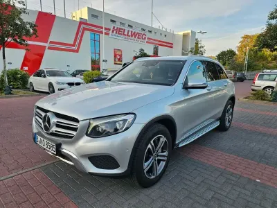 Gebraucht Mercedes GLC250 204 PS (150 kW) 2019 Silber SUV