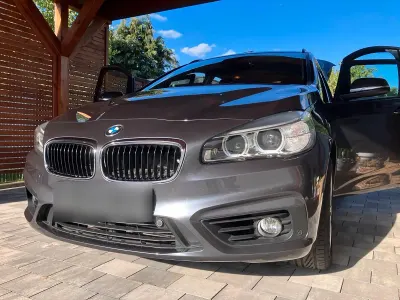Gebraucht BMW 218 Gran Tourer 136 PS (100 kW) 2017 Grau Van / Kleinbus