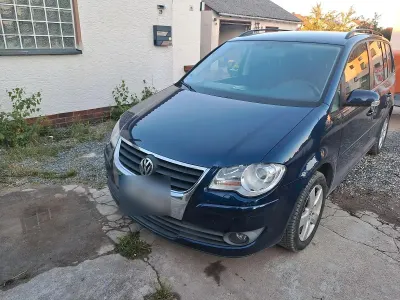 Gebraucht VW Touran 140 PS (102 kW) 2008 Blau Van / Kleinbus