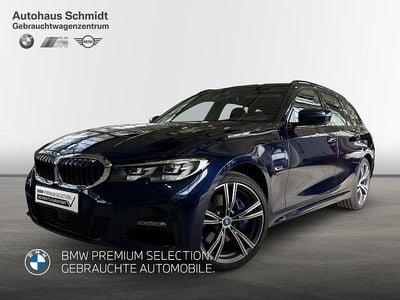 Gebraucht BMW 330e M Sport 292 PS (214 kW) 2021 Bmw individual tansanitblau Kombi