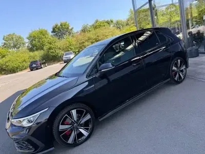 Gebraucht VW Golf VIII IQ Drive 200 PS (147 kW) 2022 Schwarz Limousine