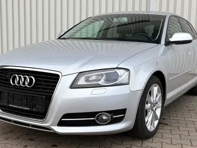 Gebraucht Audi A3 Ambition 140 PS (102 kW) 2011 Silber Kleinwagen