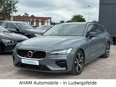 Gebraucht Volvo V60 R-Design 197 PS (144 kW) 2022 Grau Kombi