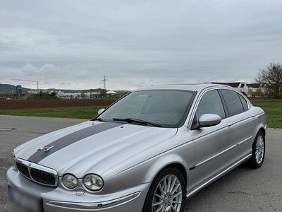 Usata Jaguar XF 170 CV (125 kW) 2003 Grigio Berlina