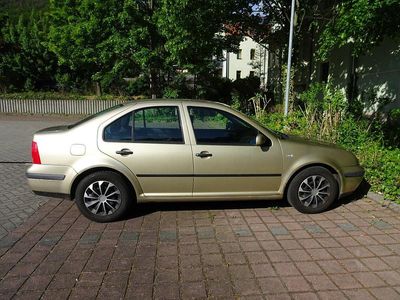 VW Bora