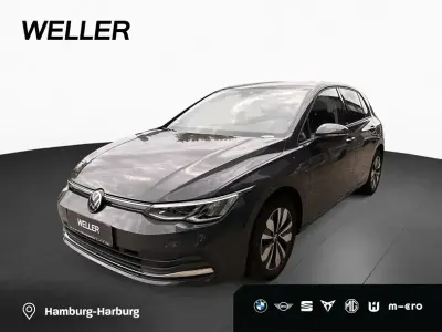 Gebraucht VW Golf VIII Move 110 PS (80 kW) 2024 Grau Limousine