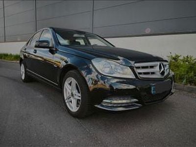 Schwarz Gebraucht 2012 Mercedes C220 Avantgarde Limousine | 11.999 € (Etwas zu teuer)