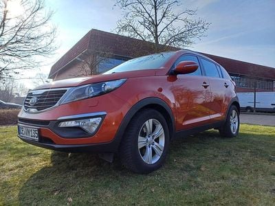 Gebraucht Kia Sportage 163 PS (119 kW) 2011 Orange SUV