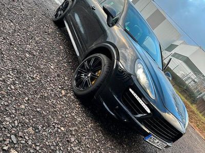 Porsche Cayenne GTS