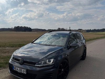 Gebraucht VW Golf VII GTD 184 PS (135 kW) 2016 Grau Kombi