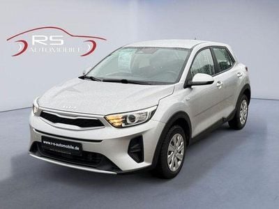 Silber Gebraucht 2022 Kia Stonic Vision SUV | 14.980 €