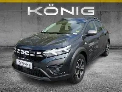Usata Dacia Sandero Expression 101 CV (74 kW) 2023 Grigio Utilitaria