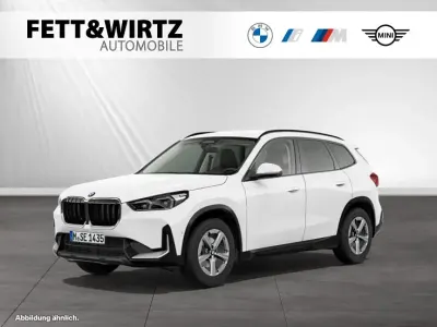 Gebraucht BMW X1 Sport Line 163 PS (119 kW) 2025 Alpinweiss SUV