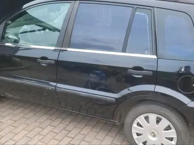Gebraucht Ford Fusion 100 PS (73 kW) 2003 Schwarz Kleinwagen