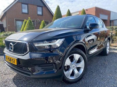 Usata Volvo XC40 Momentum 129 CV (94 kW) 2021 Nero SUV