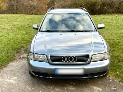Gebraucht Audi A4 110 PS (80 kW) 1998 Grau Kombi