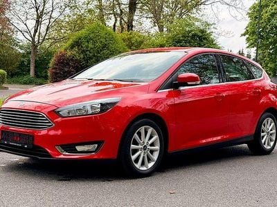 Usata Ford Focus Titanium 125 CV (91 kW) 2015 Rosso Berlina