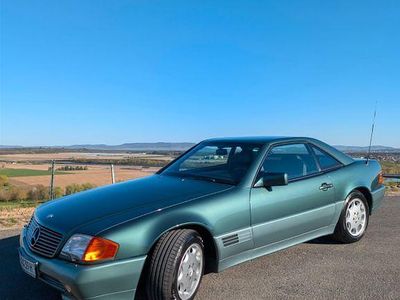 Second-hand Mercedes SL300 231 CP (169 kW) 1992 Verde Cabrio